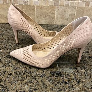 UNISA SACIA SUEDE PINK/NUDE PUMPS SZ 7 $20
